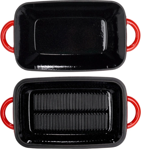 Dve nádoby v jednej: pekáč + grilovacie veko