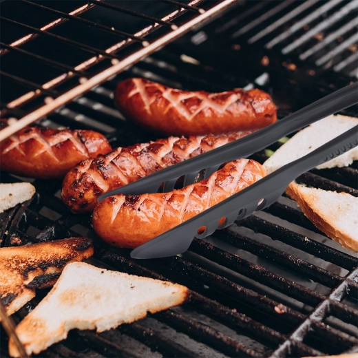 Všestranné použitie v kuchyni aj na grile