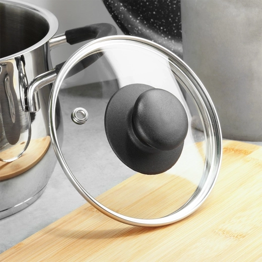 Priehľadné žiaruvzdorné sklo