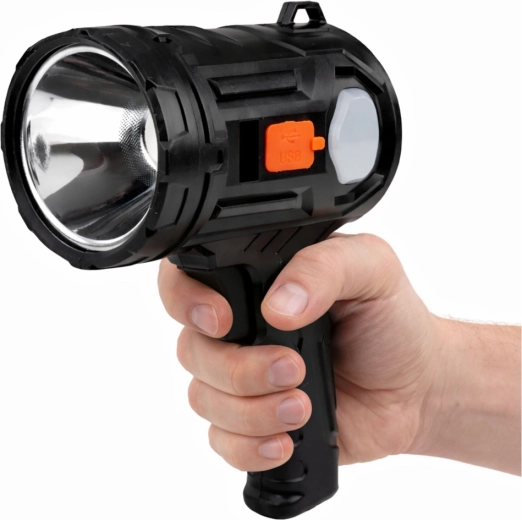 Dvojité nabíjanie: USB aj solárny panel