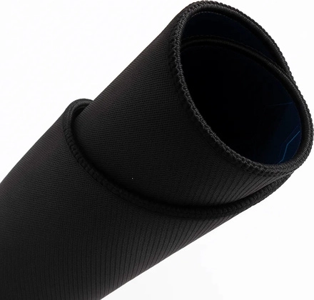 Stabilná protišmyková podložka pod kolieskovú stoličku