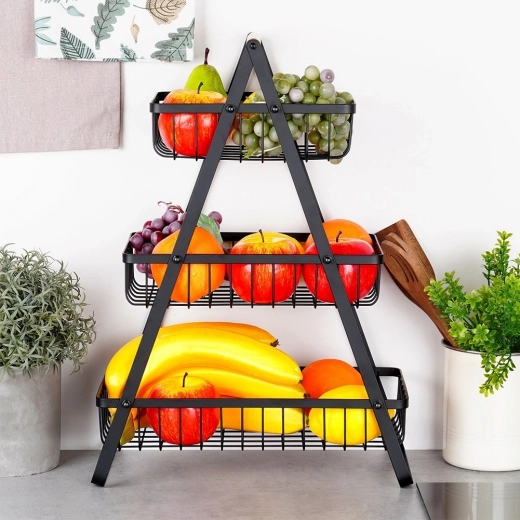 Trojposchodová úspora miesta a perfektná organizácia