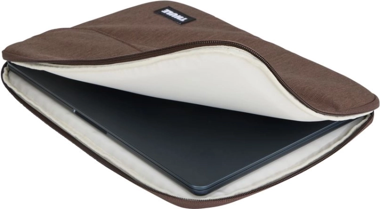 Ochrana na mieru pre tenký notebook