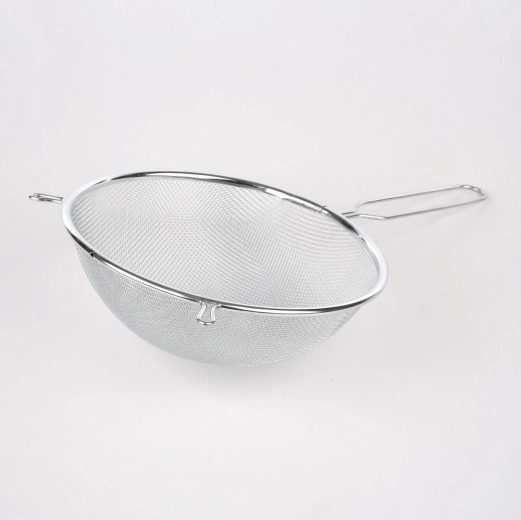 Sitko z nehrdzavejúcej ocele 20 cm