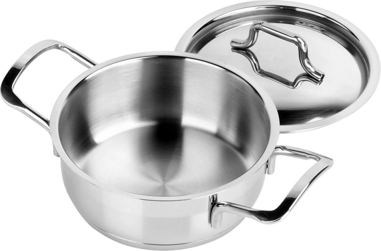 Kvalitná nerez 18/10 a masívne prevedenie