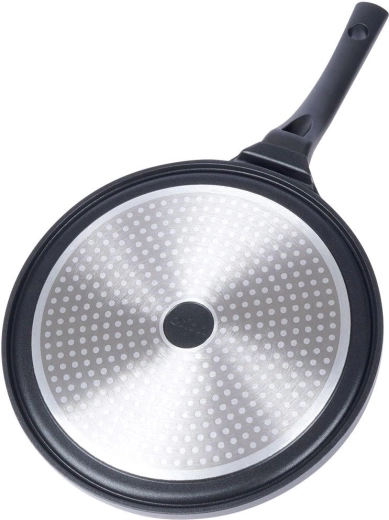 Kompatibilná so všetkými sporákmi vrátane indukcie