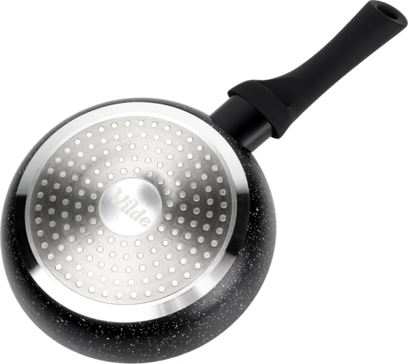 Kompatibilná so všetkými sporákmi vrátane indukcie