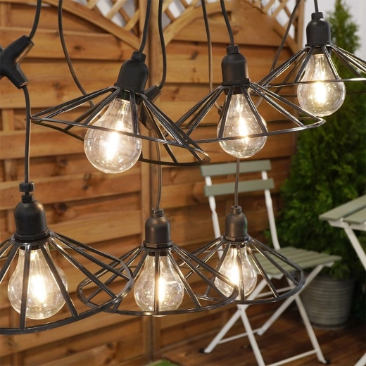 Odolná vonku vďaka IP44