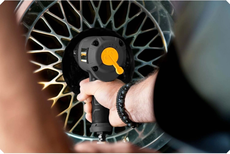 Maximálna sila 1560 Nm vďaka Twin Hammer