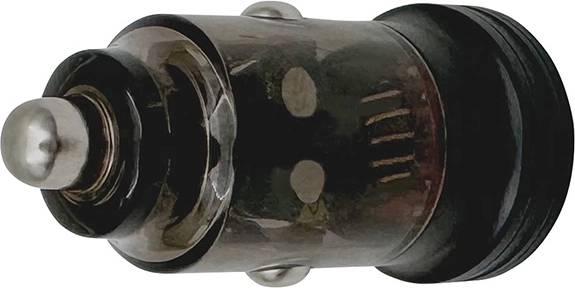 Kompaktné vyhotovenie do autozásuvky 12–24 V