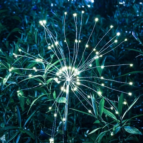 Efekt púpavy so 150 LED na lampu