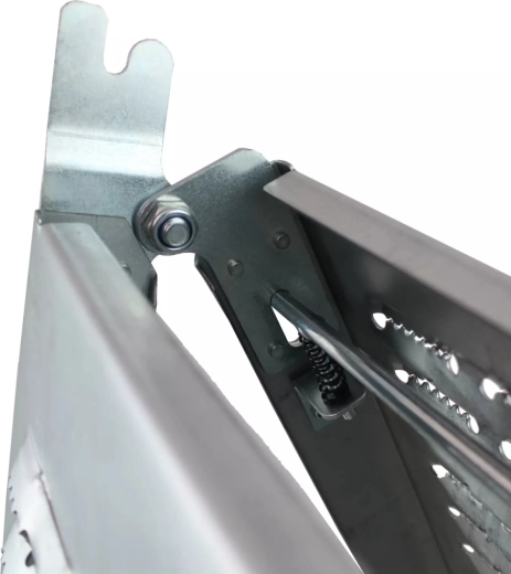 Skladacia konštrukcia pre jednoduché skladovanie