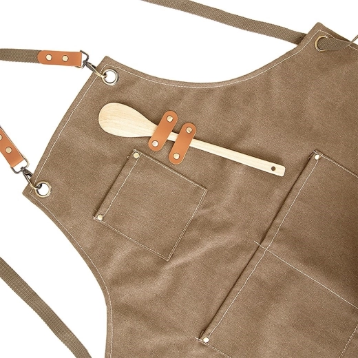 Praktické vrecká a pútka na nástroje