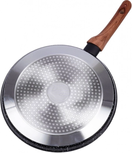 Vhodná na všetky typy sporákov vrátane indukcie