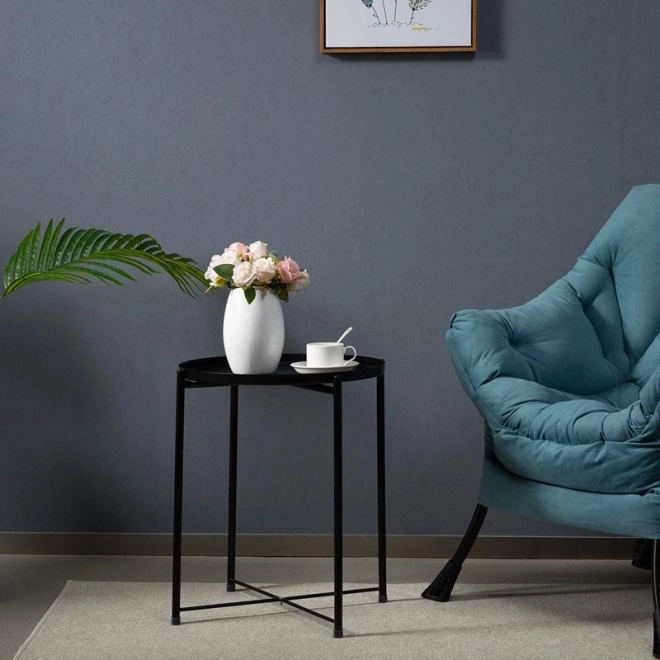 Okrúhly kovový stôl v loftovom štýle – čierny