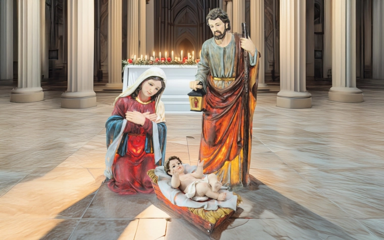 Súprava 3 podsvietených figúr – Svätá rodina 120 cm, živica