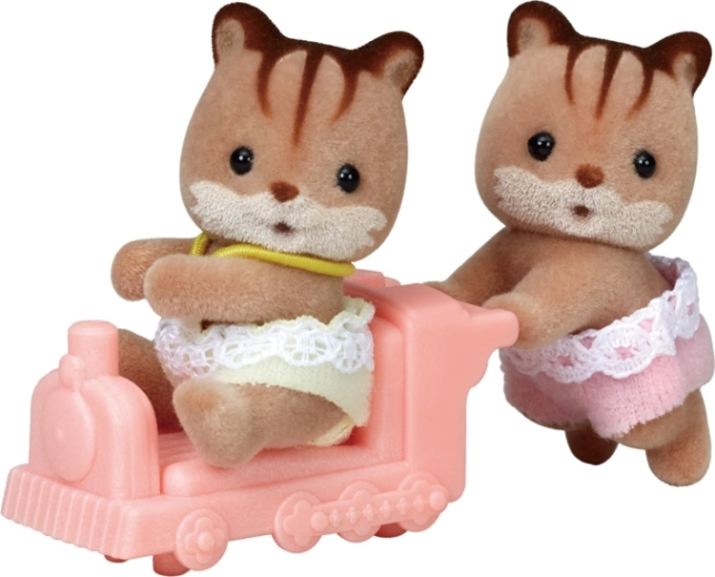 Sylvanian Families dvojčatá lieskových veveričiek s vláčikom