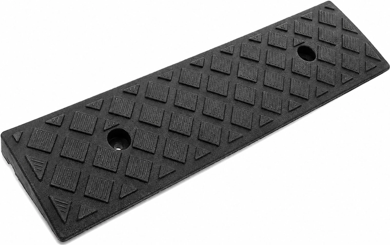 Nájazdová rampa na obrubník 3 cm
