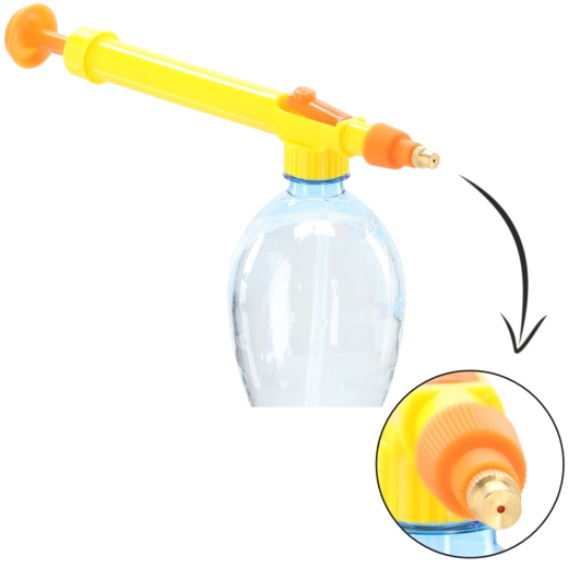 Ručný pumpičkový rozprašovač na PET fľaše