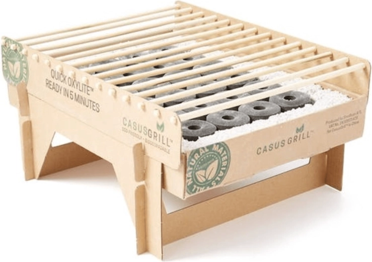 Ekologický jednorazový gril CASUSGRILL z prírodných materiálov