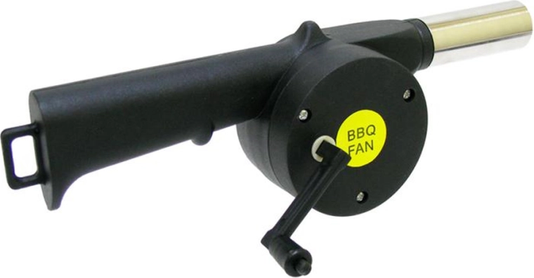 Ručný rozfukovač ohňa na gril