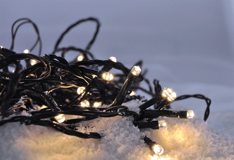 Solight LED vonkajšia vianočná svetelná reťaz 200 LED 10 m, teplá biela