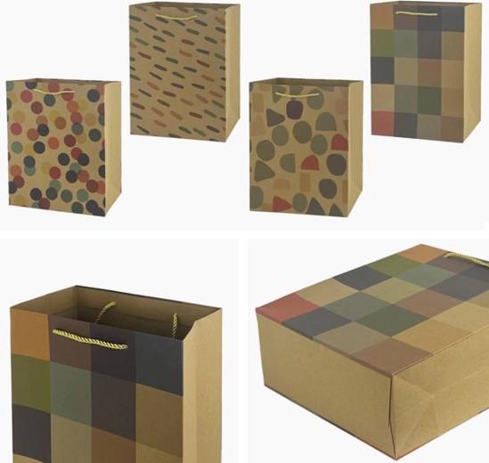 Darčeková taška 40 × 30 × 12 cm – mix motívov