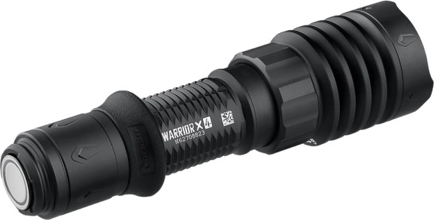 Taktická baterka Olight Warrior X 4, čierna