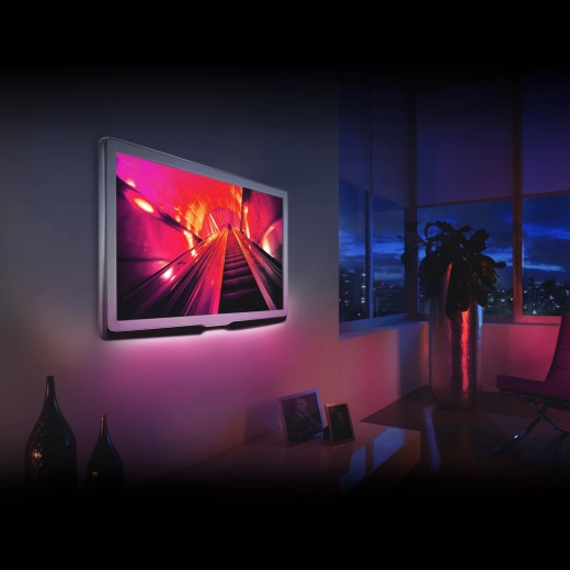 Skrátiteľný RGB LED pásik za televízor