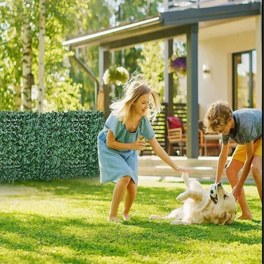 Umelý živý plot brečtan na stenu a balkón 1,75 × 3 m