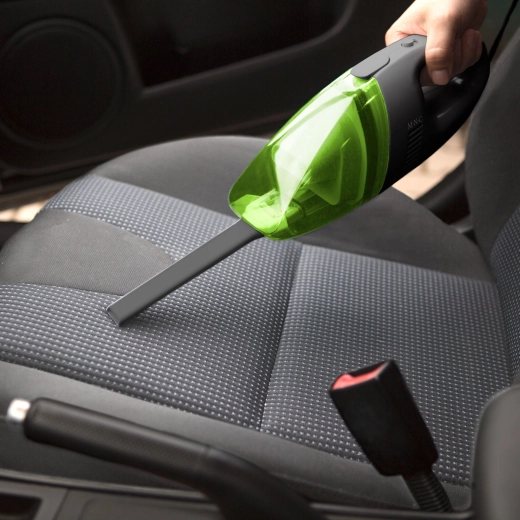 Autovysávač do autozapaľovača