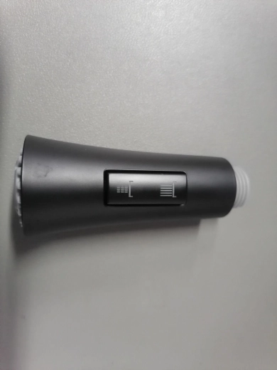 Da135 kuchynský perlátor čierny