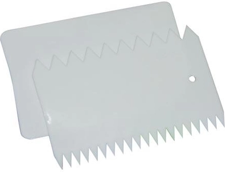 Sada stierky a zdobítka z plastu 10,7 × 7 cm, biela, 2 ks