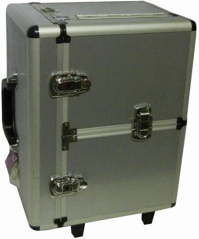 Hliníkový kufor na náradie 420 × 260 × 330 mm s ABS lištami