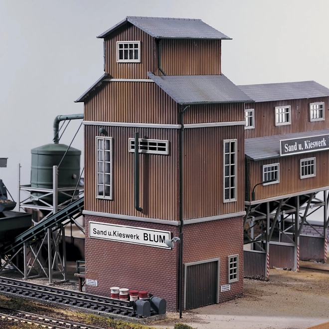 Piko Authentic Edition triediaca veža pieskovne E. Blum H0 stavebnica