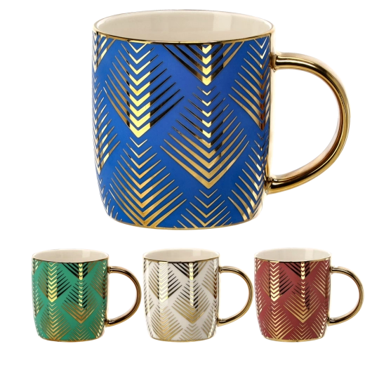 Porcelánový hrnček 360 ml so zlatým chevron vzorom