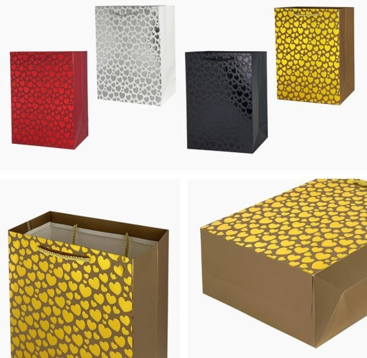 Darčeková taška 23 × 18 × 10 cm – mix motívov