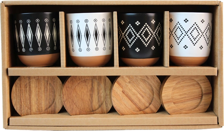 Sada hrnčekov Kitchisimo 4 ks 140 ml s dreveným podnosom