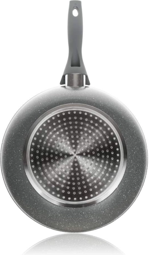 Vhodná na všetky typy sporákov vrátane indukcie