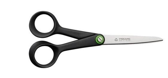 Univerzálne nožnice Fiskars Functional Form ReNew malé 17 cm