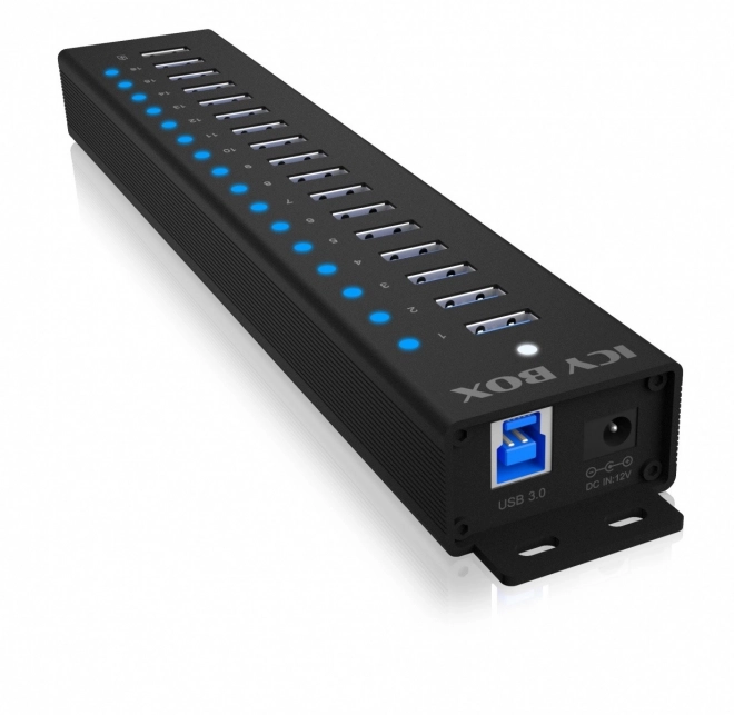 USB Hub s 17 portami