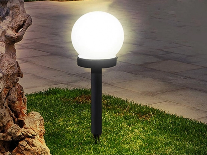 Solárna záhradná lampa biela 4 ks