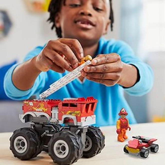 Mega Hot Wheels Monster Trucks 5-Alarm a ATV vozidlo na zostavenie