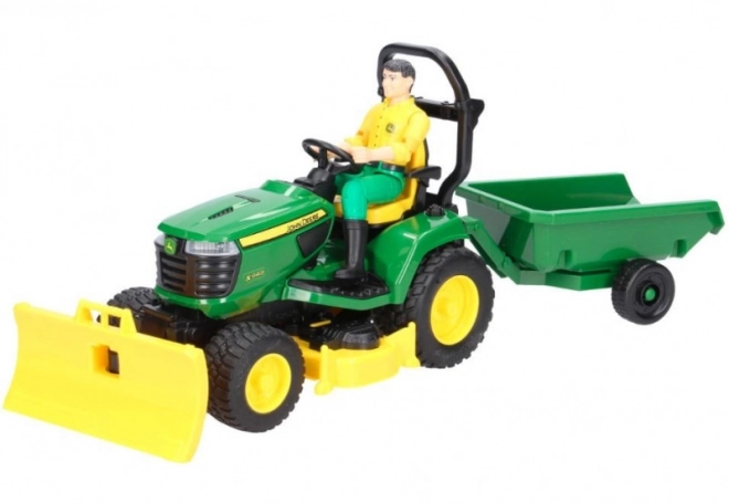 Traktor John Deere so záhradníkom a prívesom