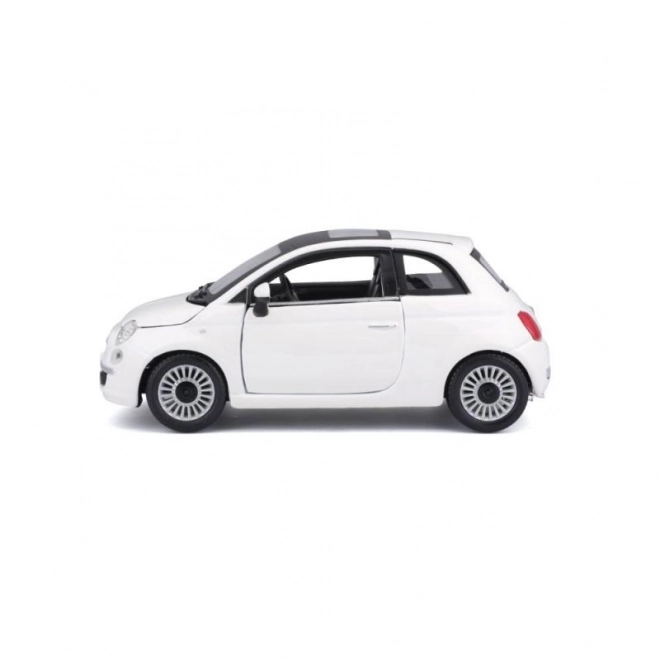 Bburago 1:24 Fiat 500 (2007) biely