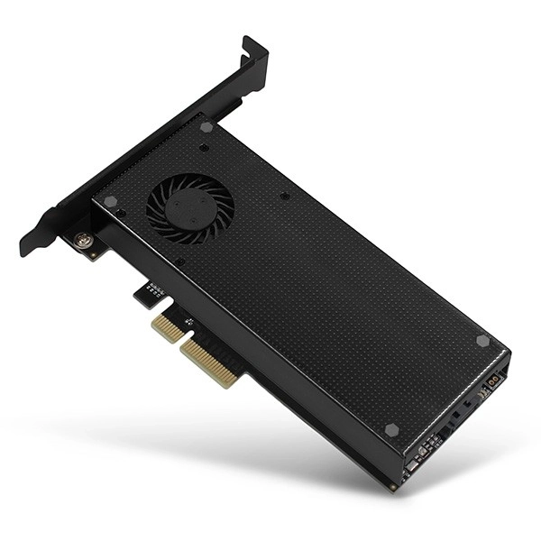Adaptér PCIe na pripojenie diskov SSD M.2 NVMe a SATA