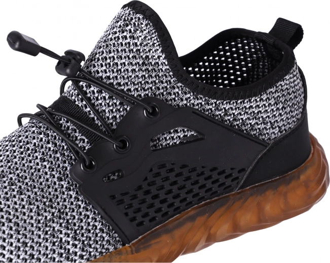 Priedušný a ľahký materiál