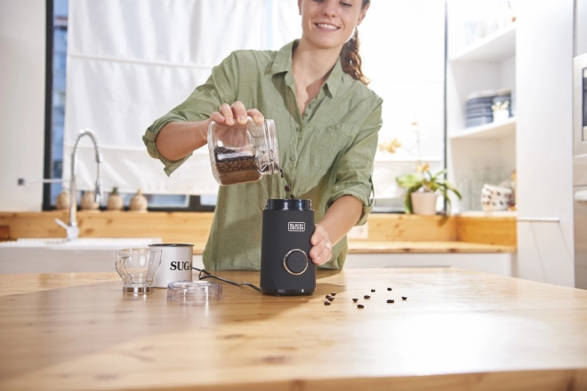 Mlynček na kávu Black+Decker