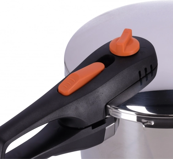 Dva pracovné tlaky pre rôzne suroviny