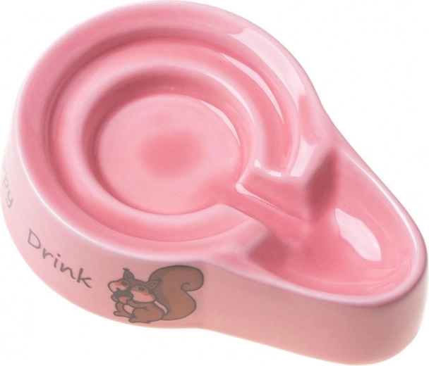 Široká pitná plocha šetrná k fúzom